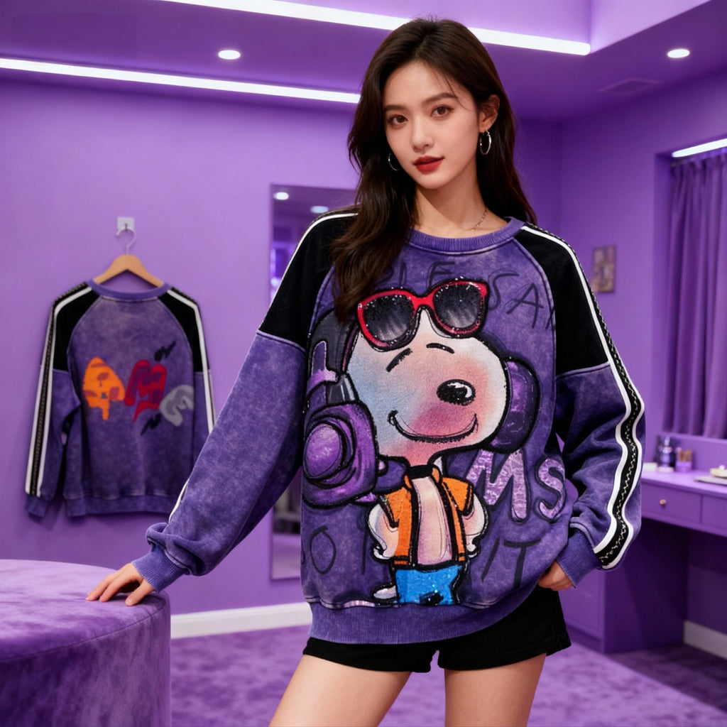Channel Your Inner "Cool" with the Lavender Snoopy Sweatshirt（Fleece lining for warmth and comfort）